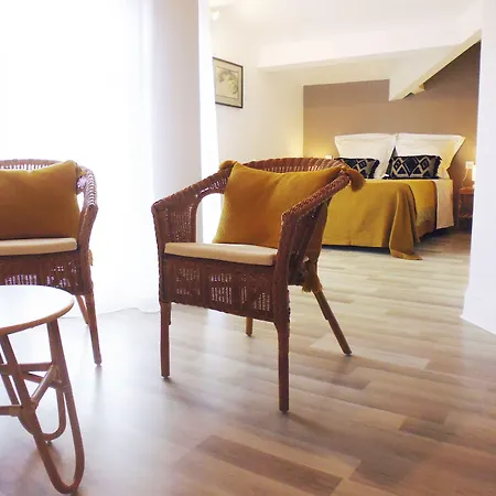 D'hotes Pin Parasol Oda ve Kahvaltı